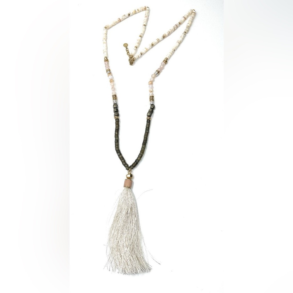 Stella & Dot Antonia tassel necklace